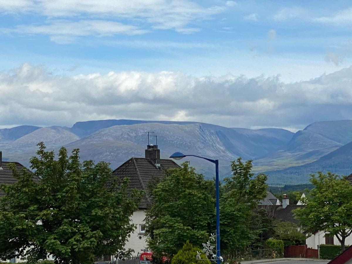 Cairngorm Guest House Авімор Екстер'єр фото